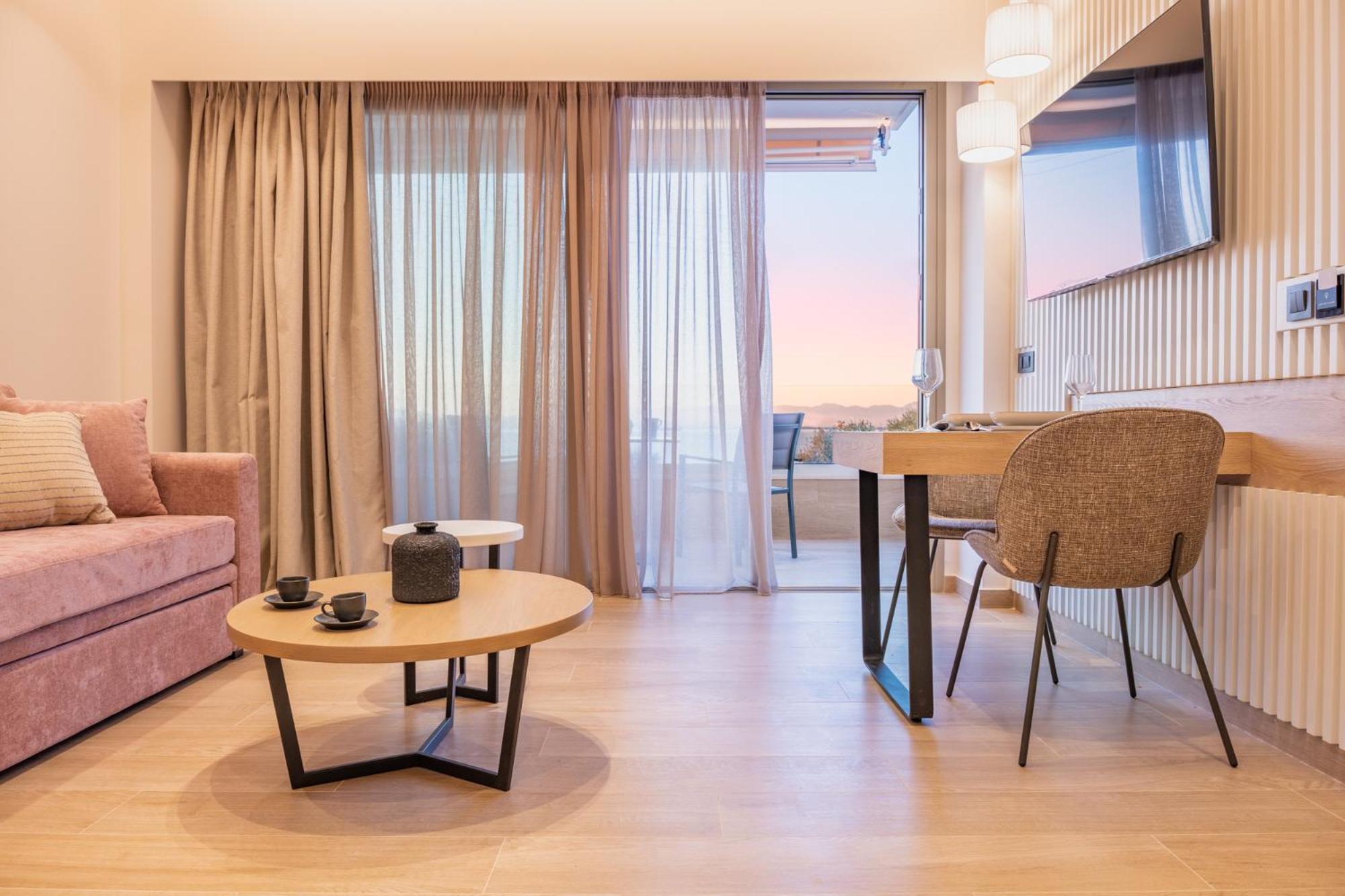 Esthisea Suites Kalamata Exterior foto