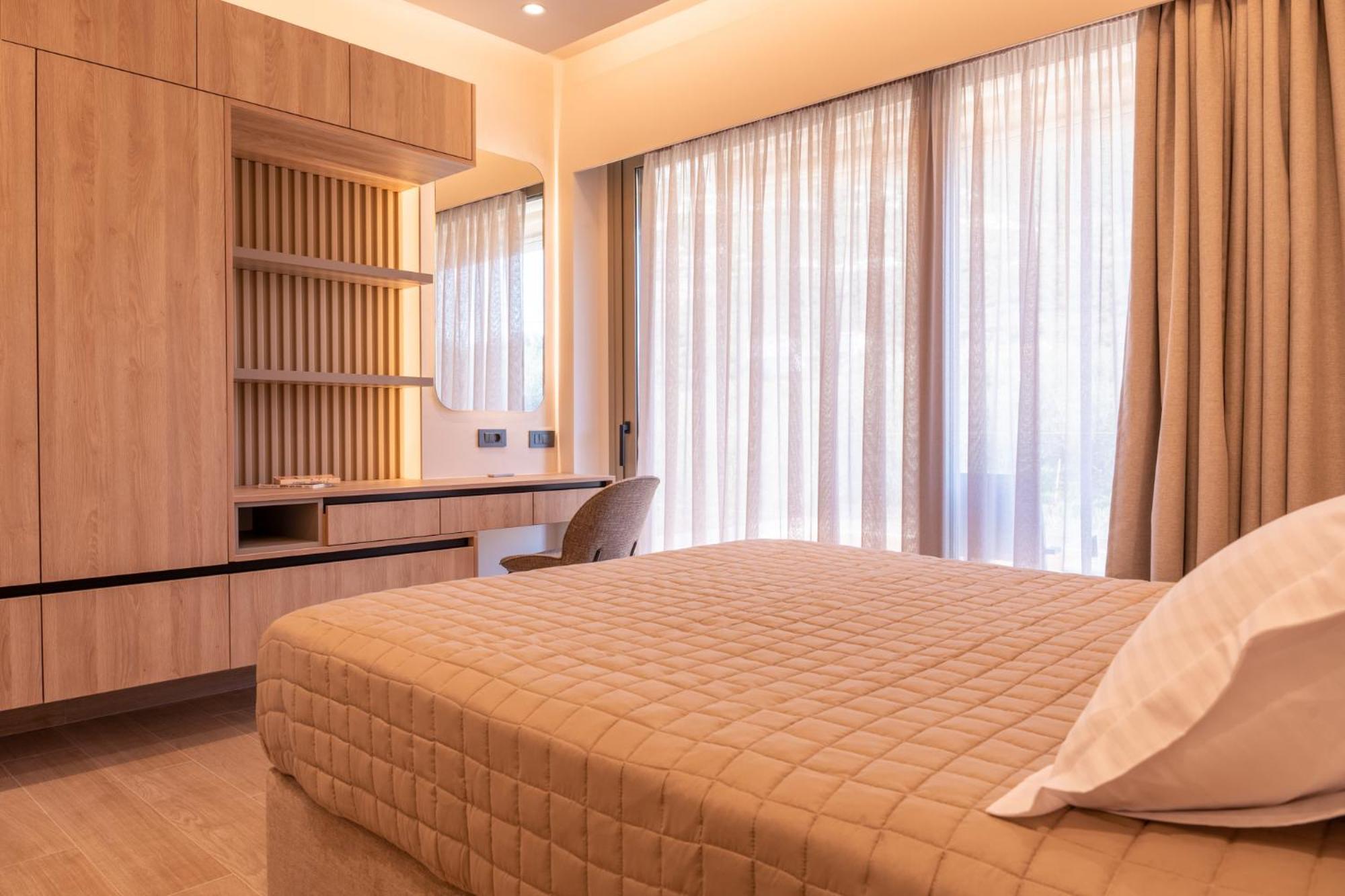 Esthisea Suites Kalamata Exterior foto